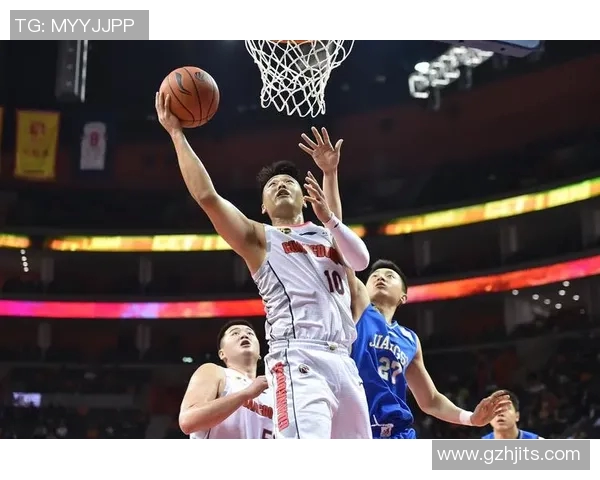 广东与江苏2019季后赛精彩回顾及关键时刻分析